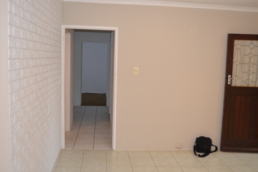 3 Bedroom Property for Sale in Strandfontein Village Western Cape